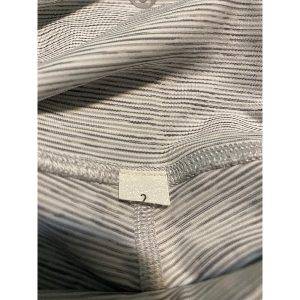 Lululemon Wunder Under‎ Crop II Roll Down Scallop Luxtreme 24